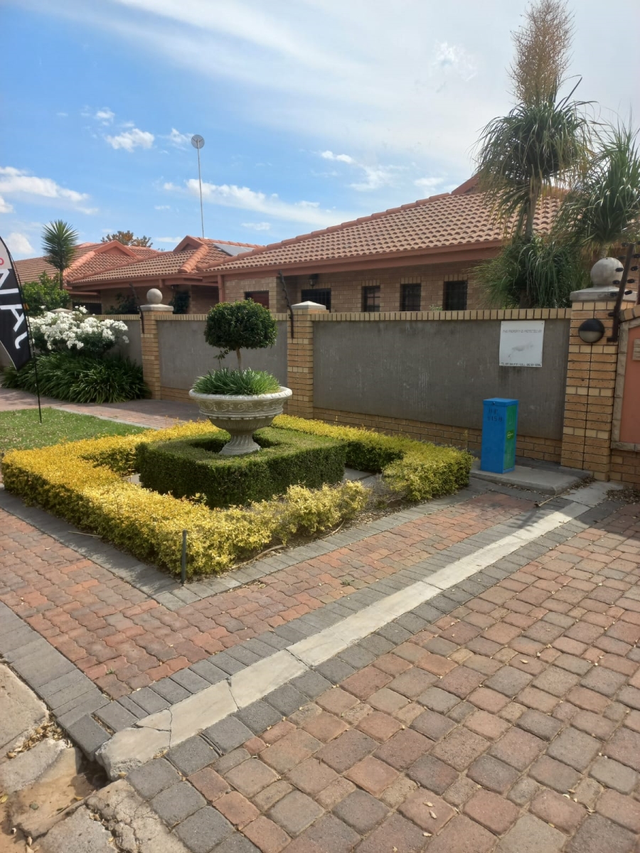 3 Bedroom Property for Sale in Jan Cillierspark Free State